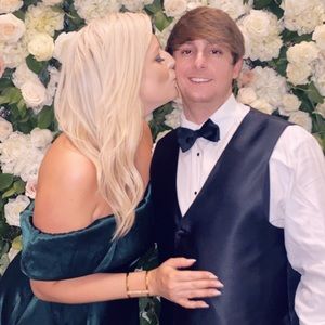 Meet your Posher, Mary elizabeth